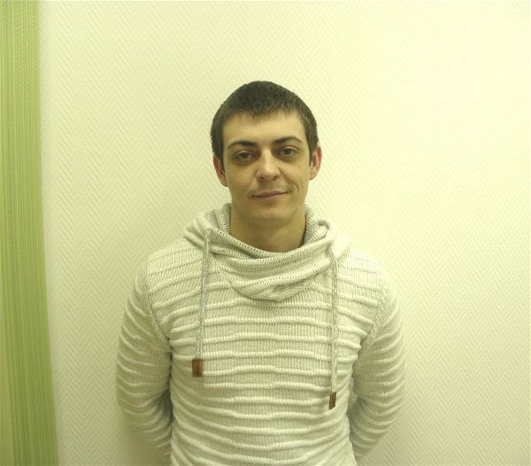 Водитель Дмитрий